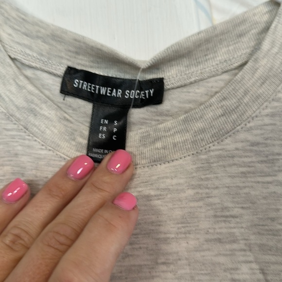 NWT Streetwear Society size small romantic crop top - Picture 3 of 4